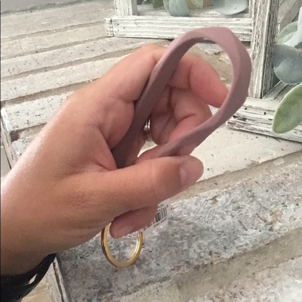 Silicone key chain - Picture 4 of 4